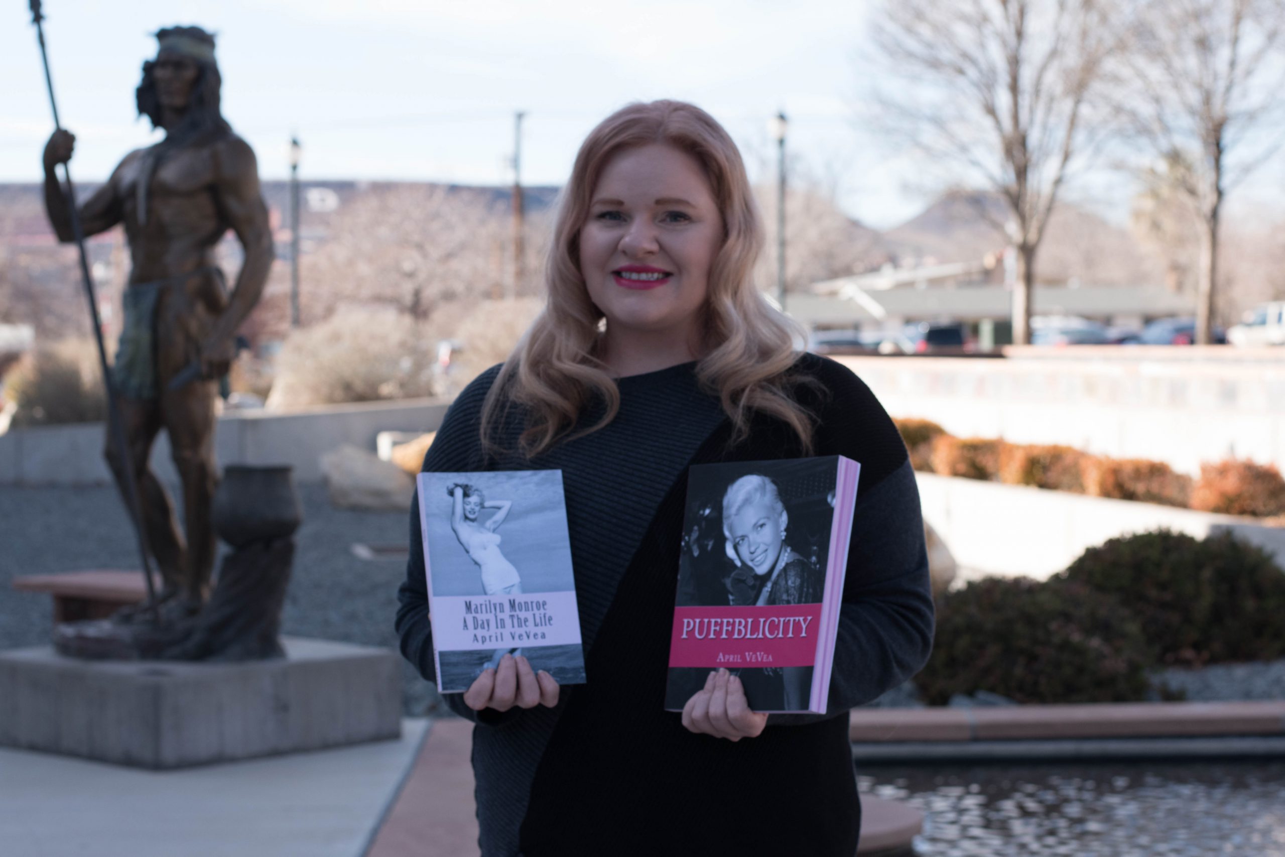 Student brings Hollywood magic to campus, publishes books about ‘Golden Era’