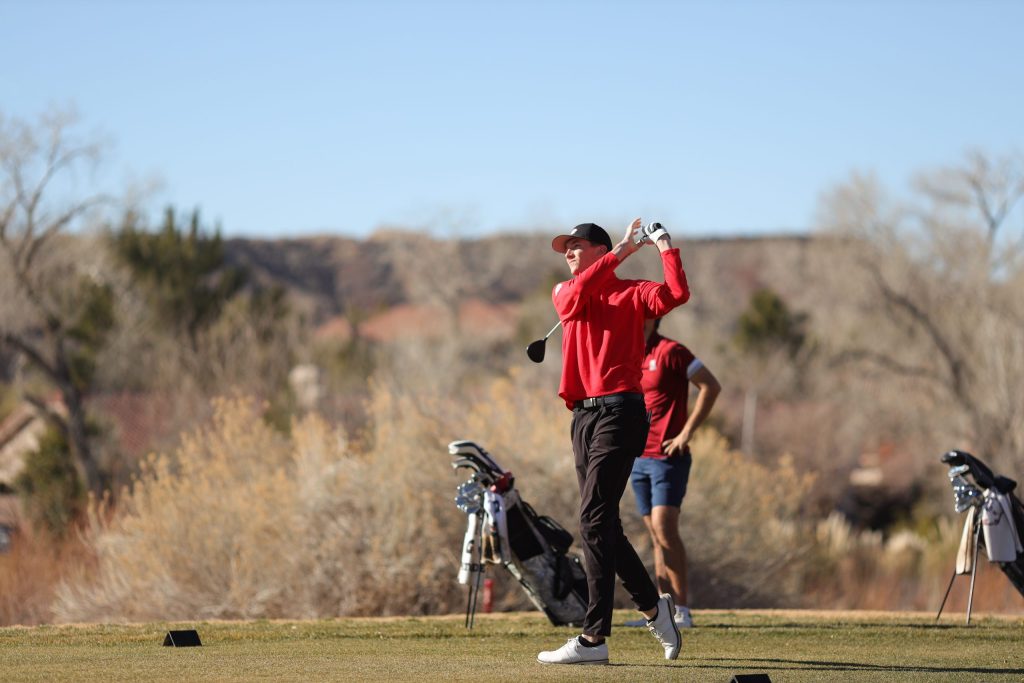 Men's golf team has the "drive" for success