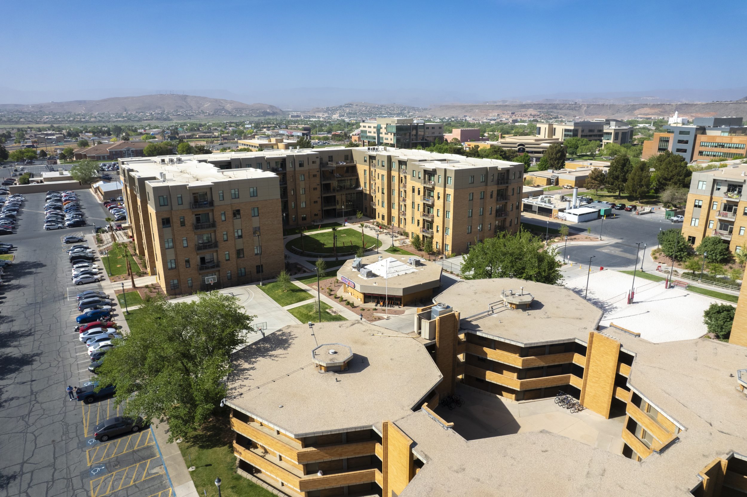 Utah Tech student dies after falling off Campus View Suites II balcony