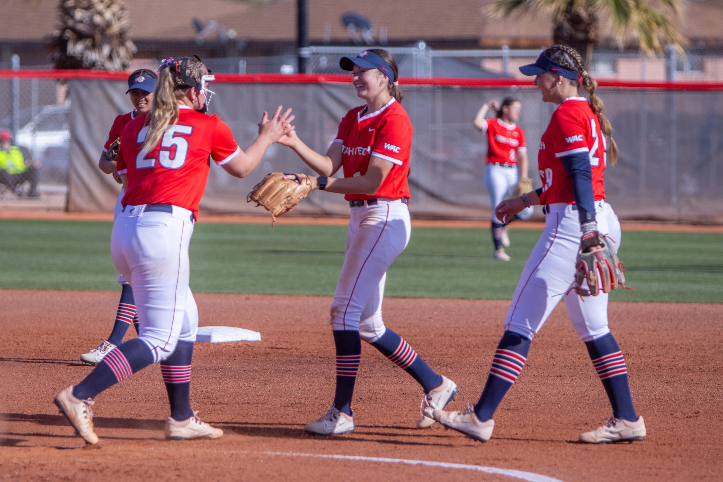 Trailblazer softball falls to UVU but take series 2-1